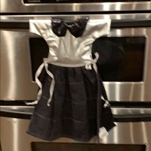 Hand towel to dry your hands